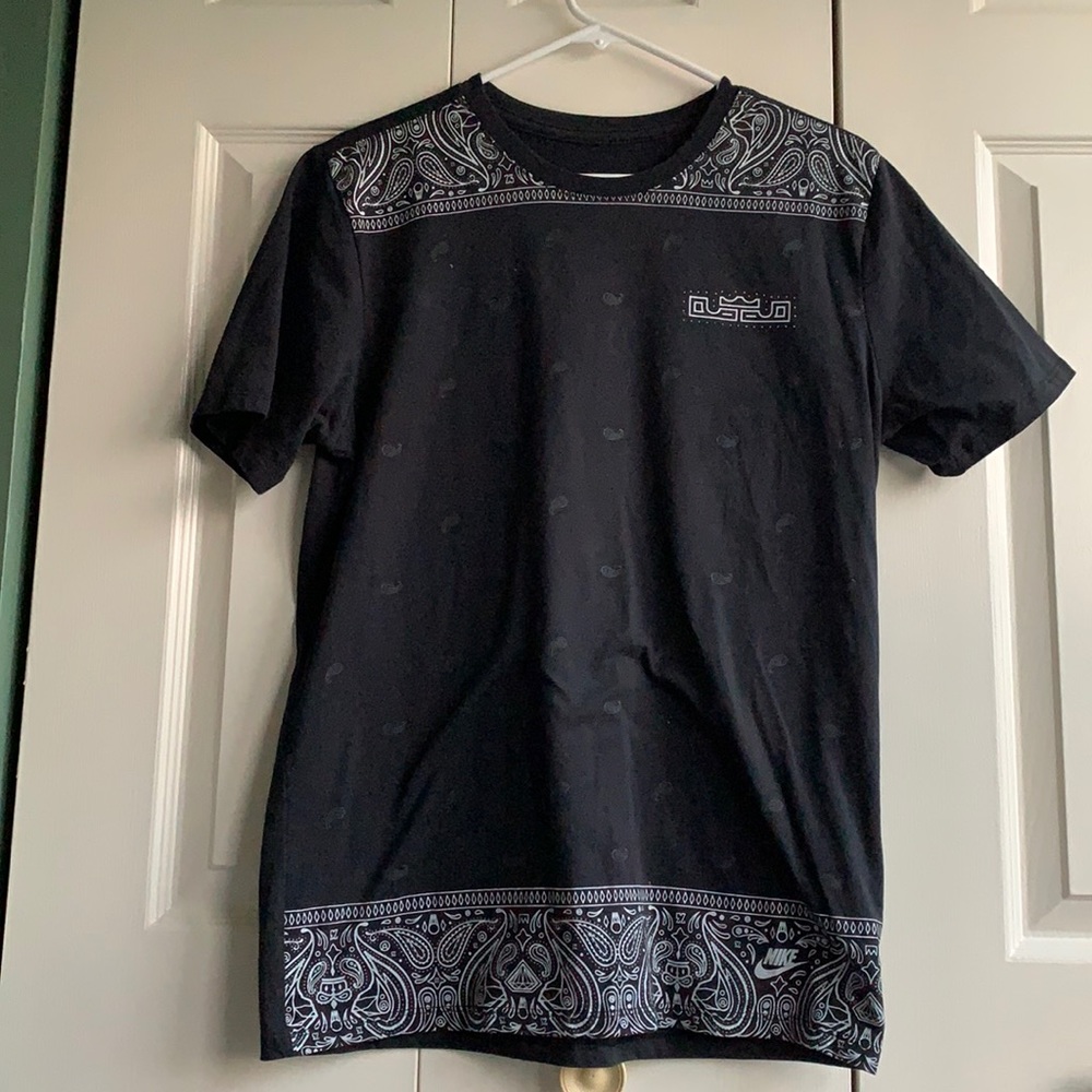 Nike Tee NWOT